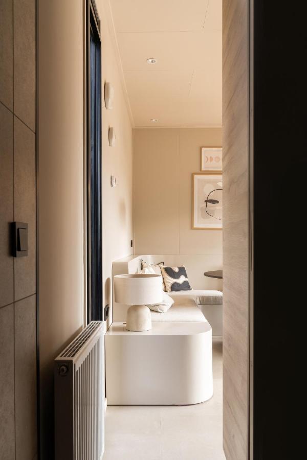 Luxe Tiny House Stec Midden Op De Veluwe In Nunspeet Exterior foto